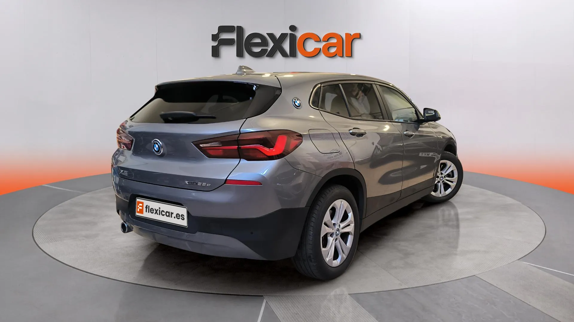 BMW X2 xDrive25e - foto 7