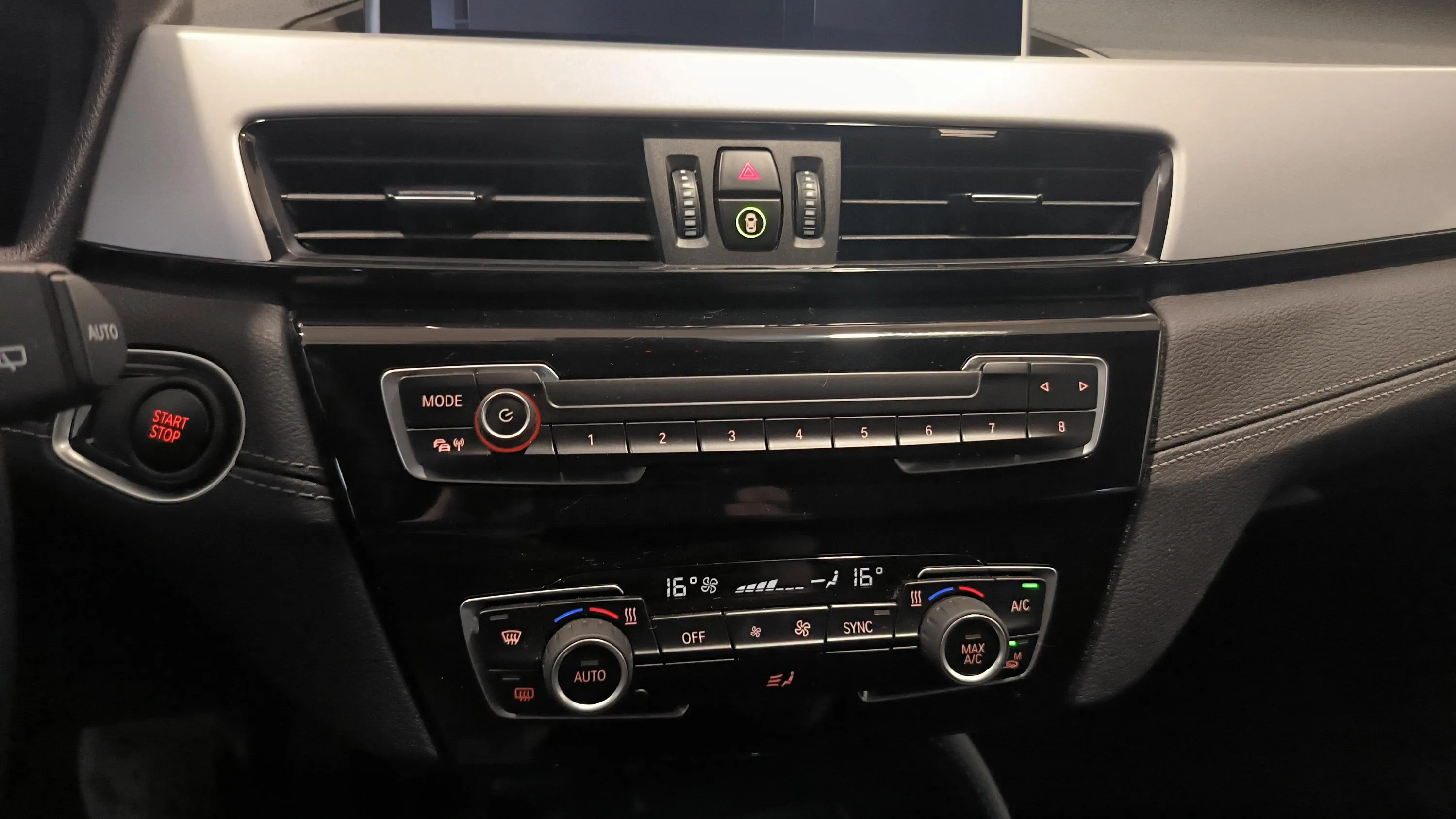 BMW X2 xDrive25e - foto 25