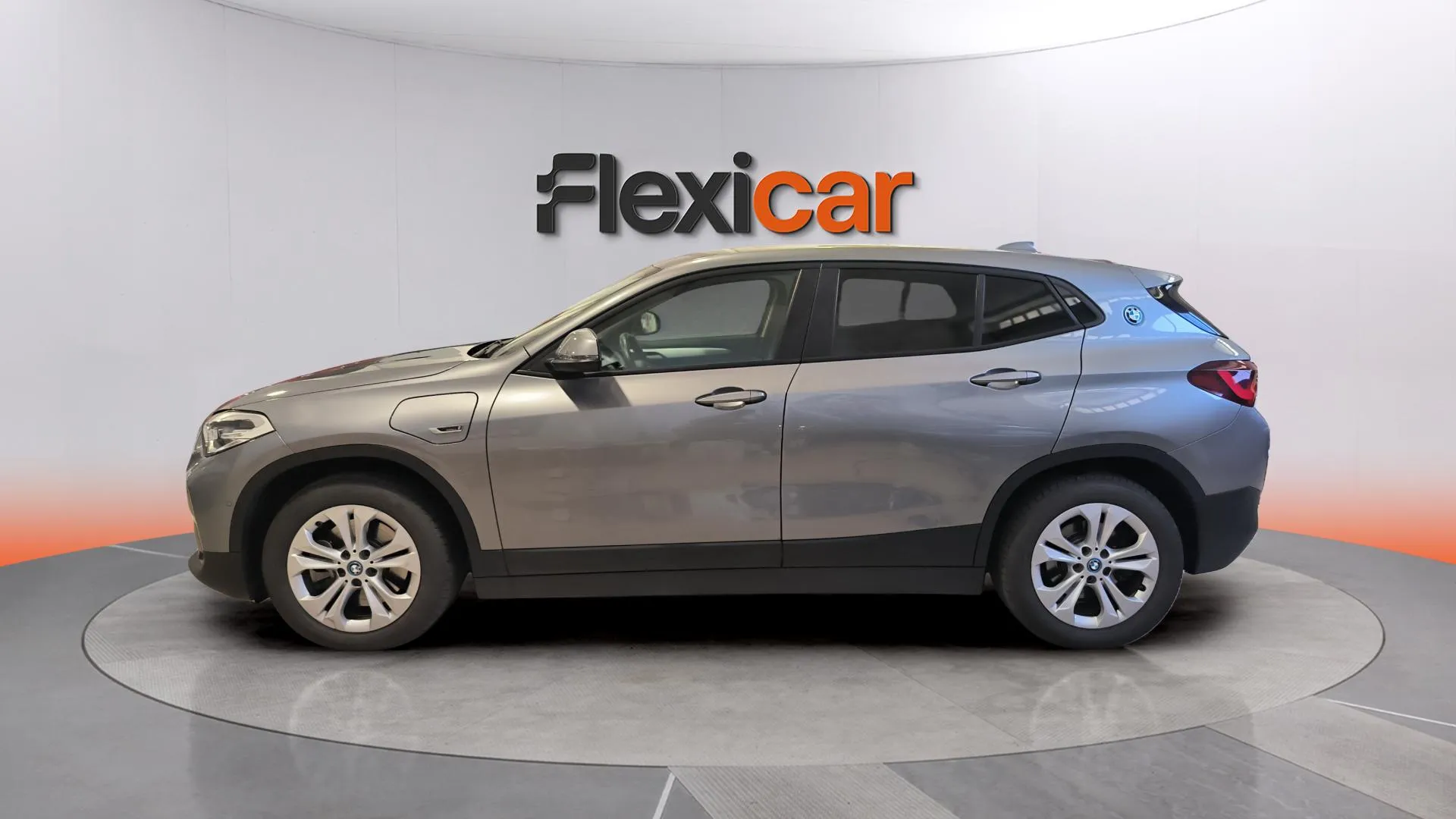BMW X2 xDrive25e - foto 4
