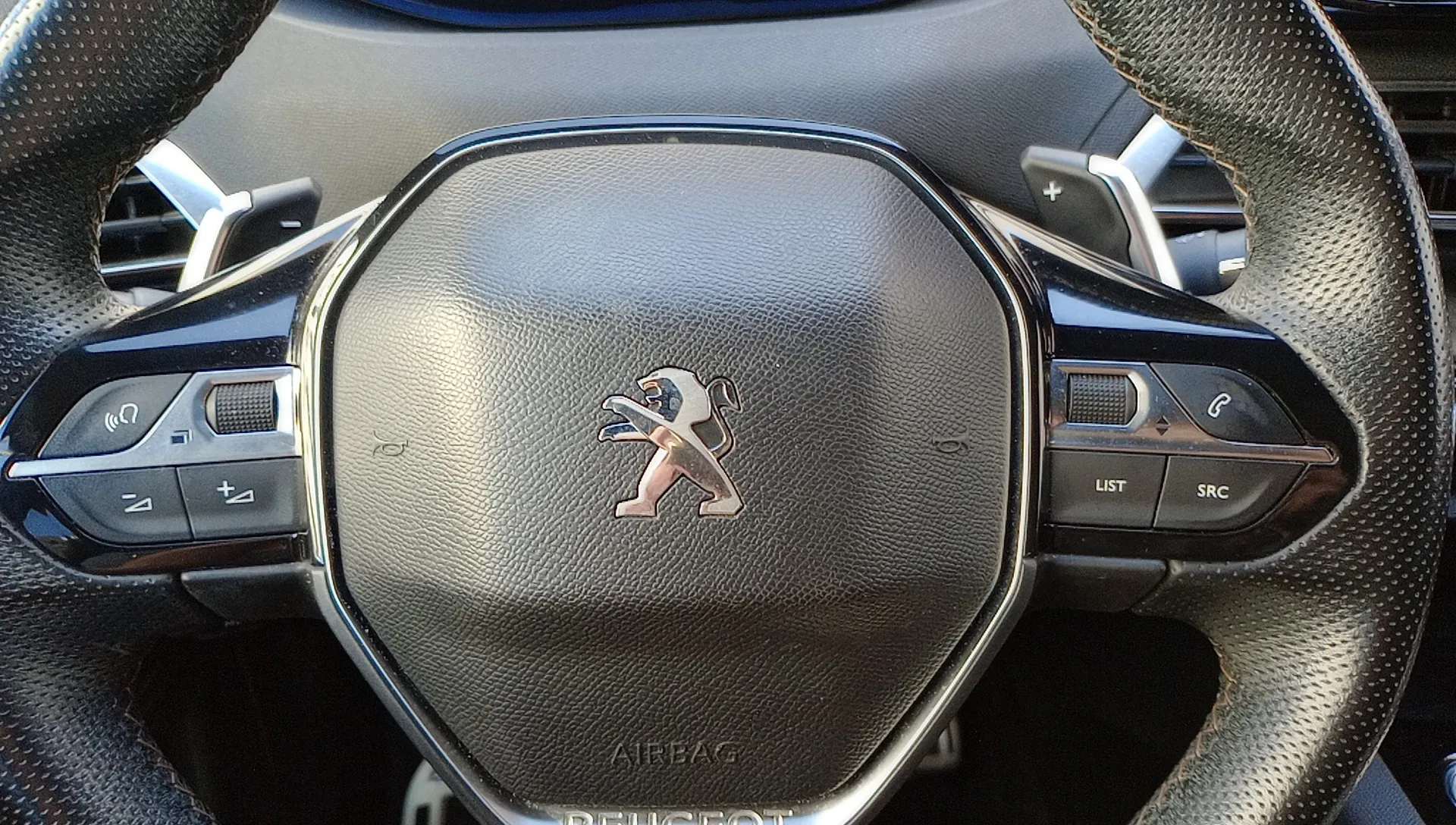 Peugeot 3008 1.5 BlueHDi GT EAT8 - foto 12