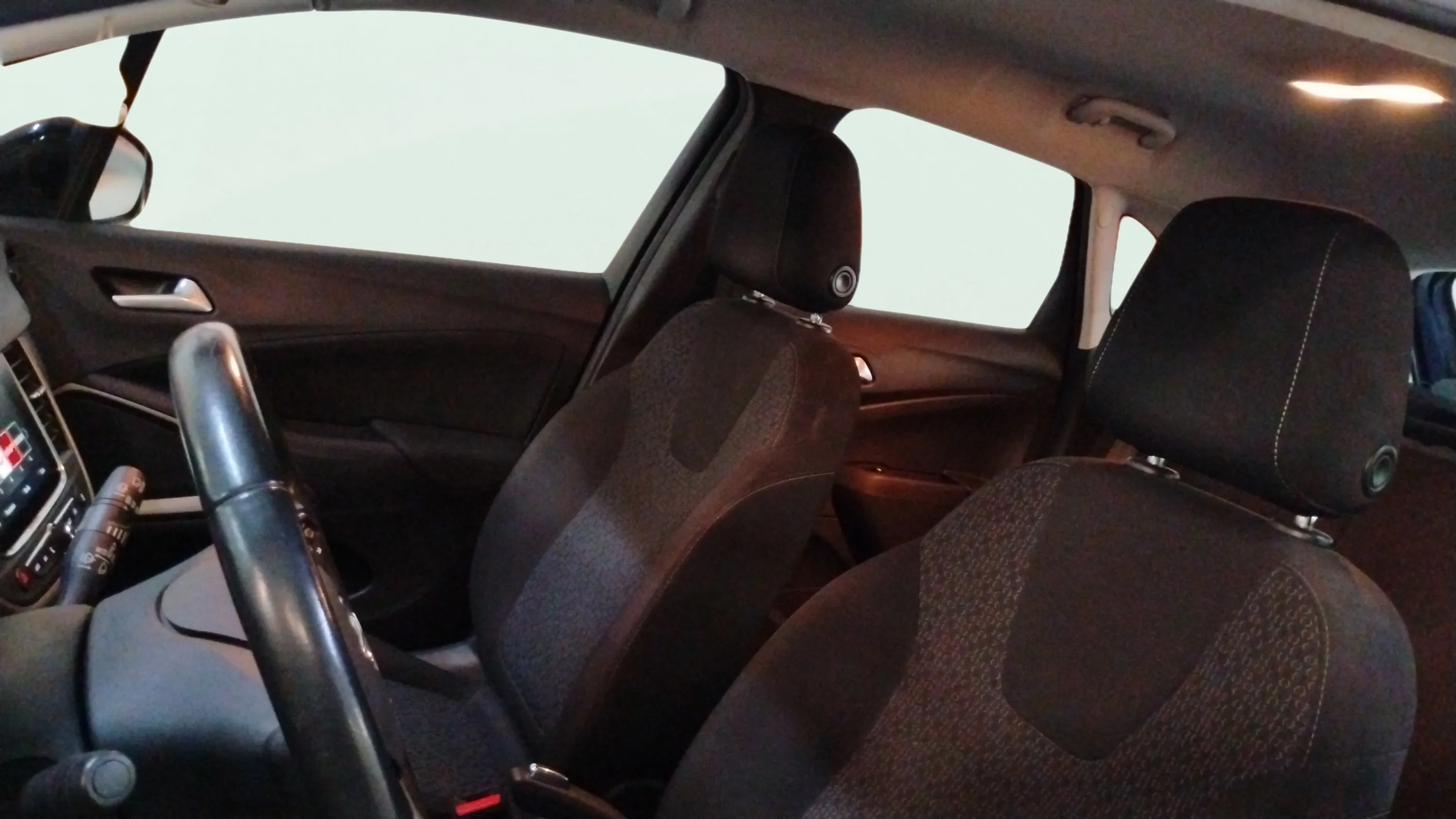 Opel Crossland 1.2 Edition - foto 19