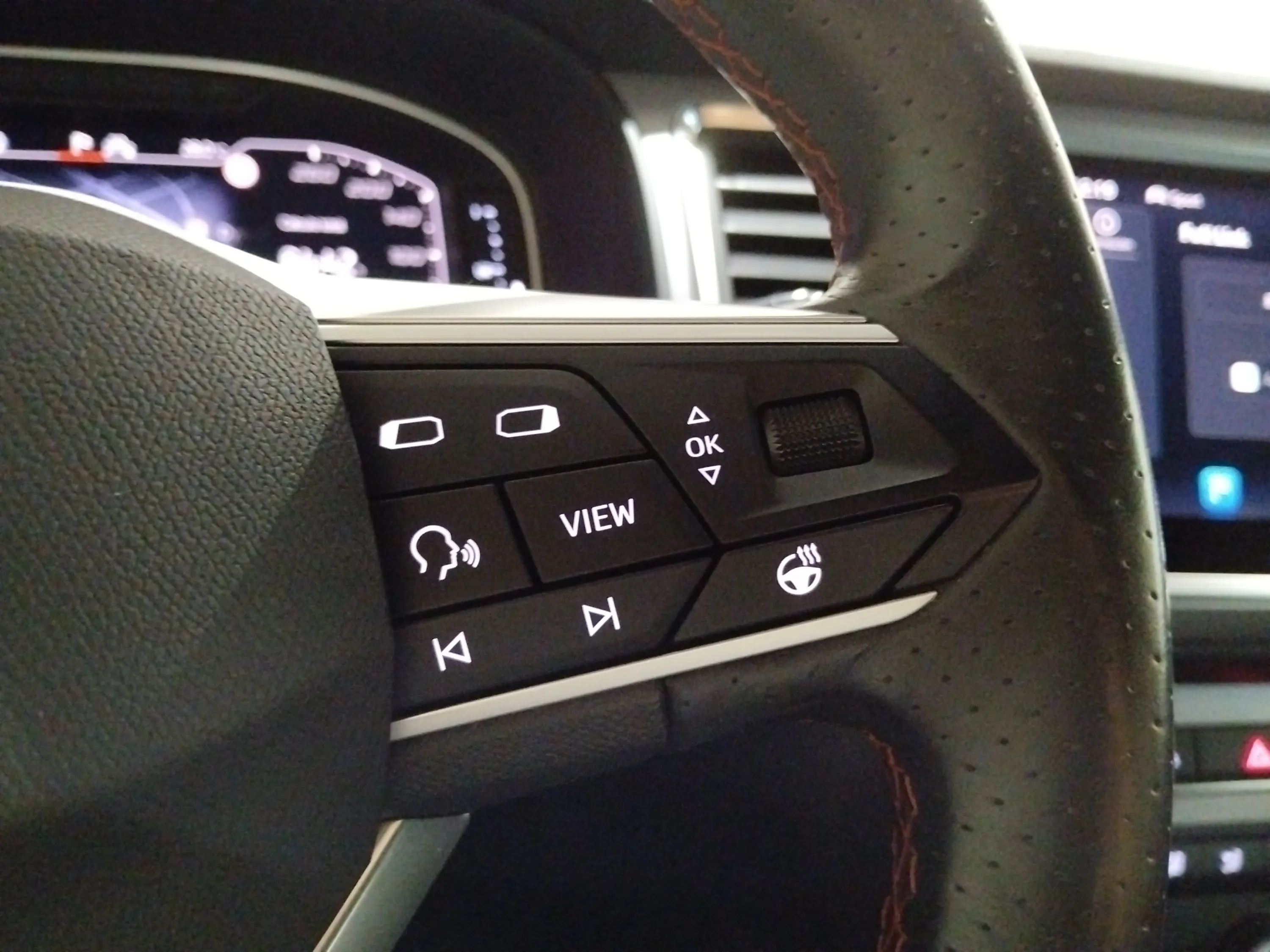 SEAT Ateca 1.5 TSI DSG FR Go - foto 23