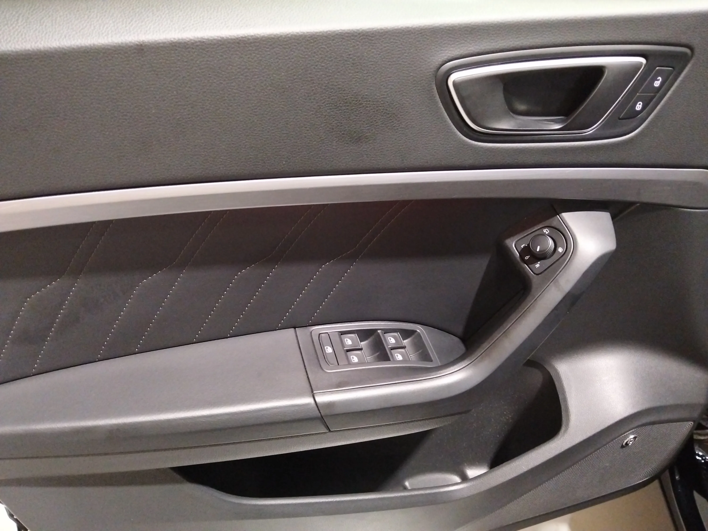 SEAT Ateca 1.5 TSI DSG FR Go - foto 20