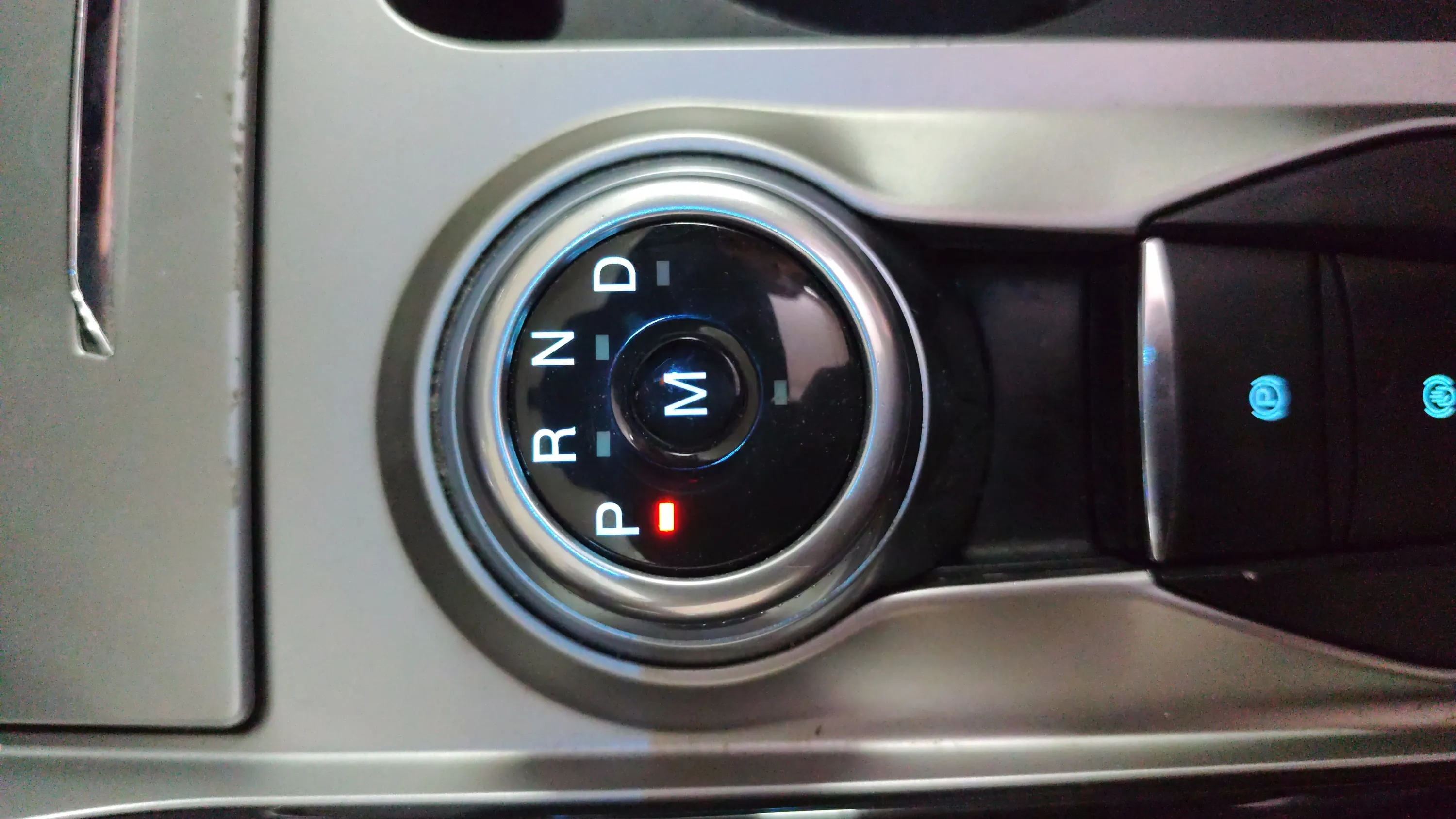 Ford Explorer 3.0 PHEV AWD ST Line - foto 10