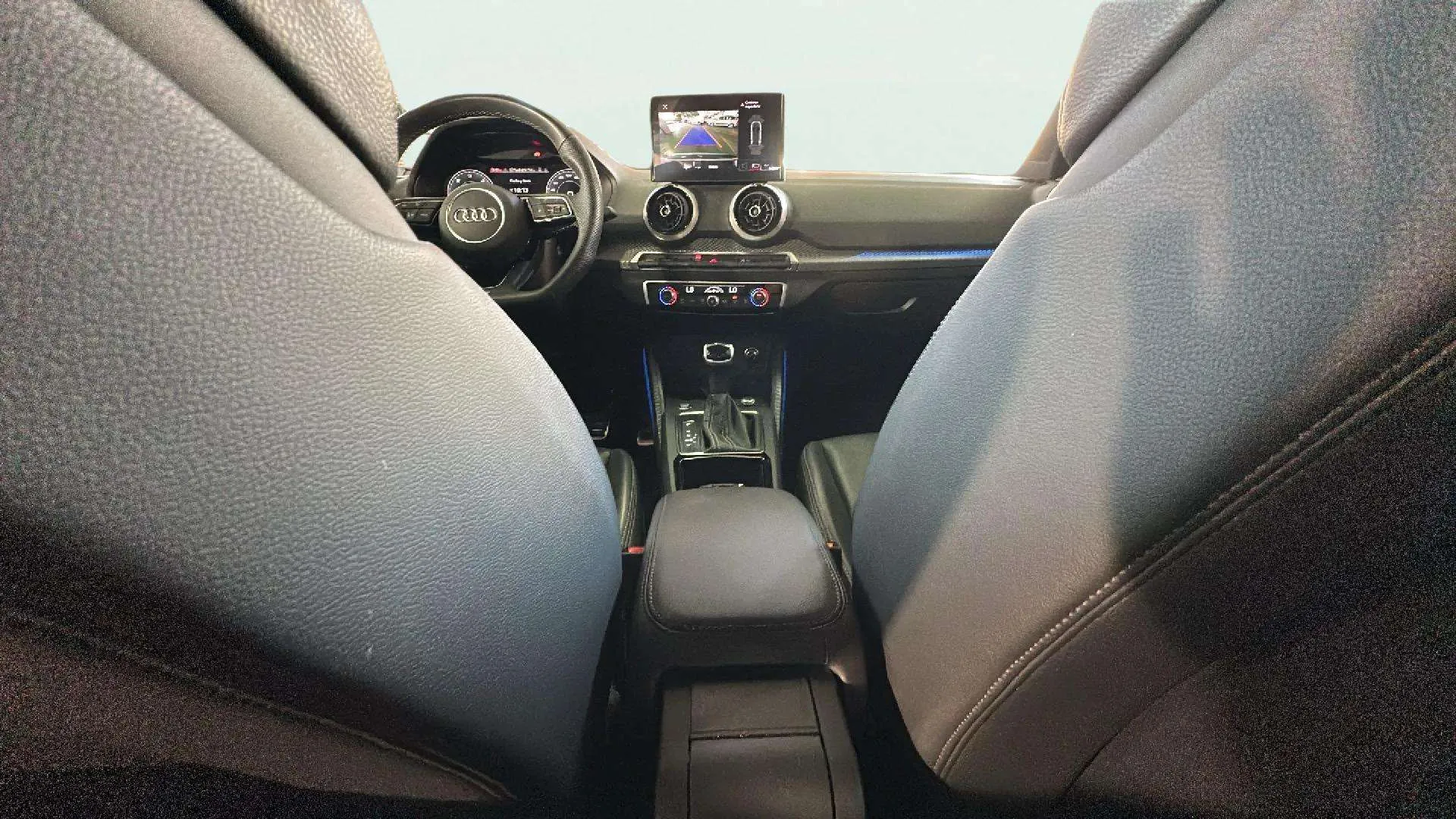 Audi Q2 S line 30 TDI - foto 18