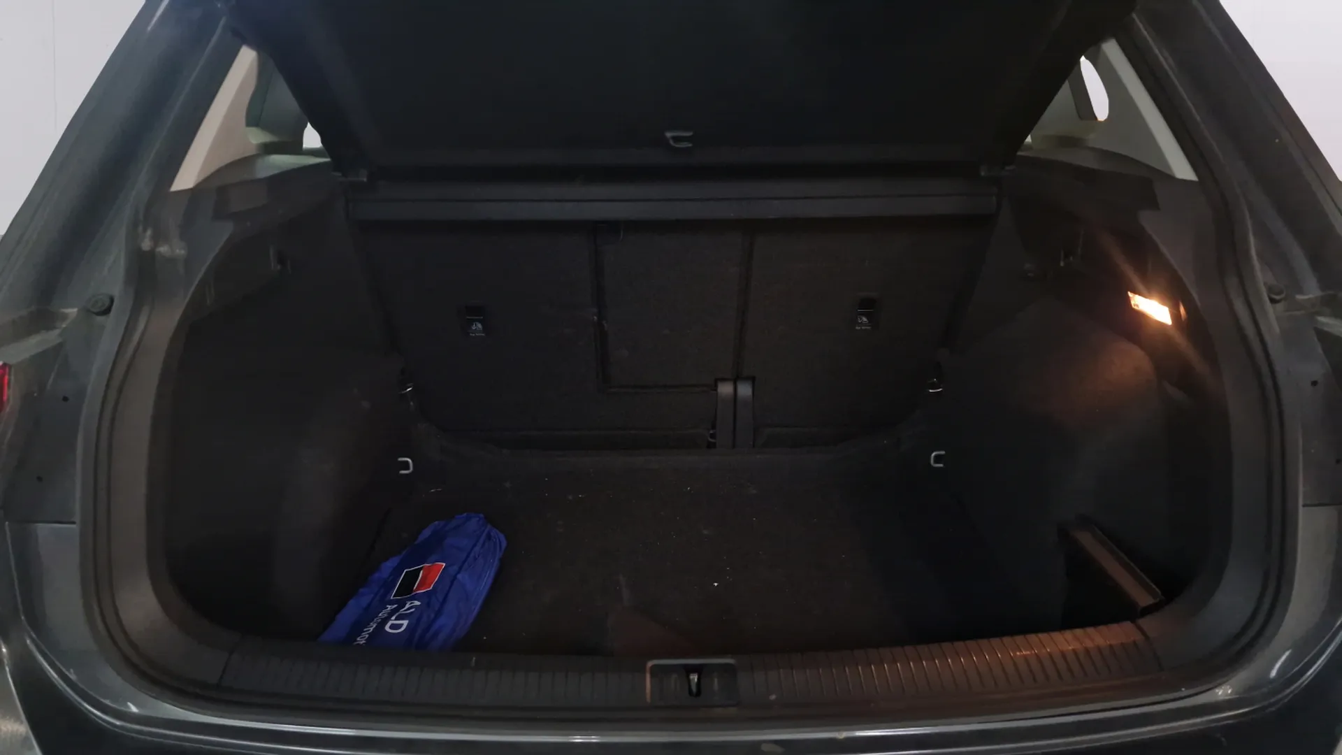 Volkswagen Tiguan Edition 2.0 TDI - foto 23
