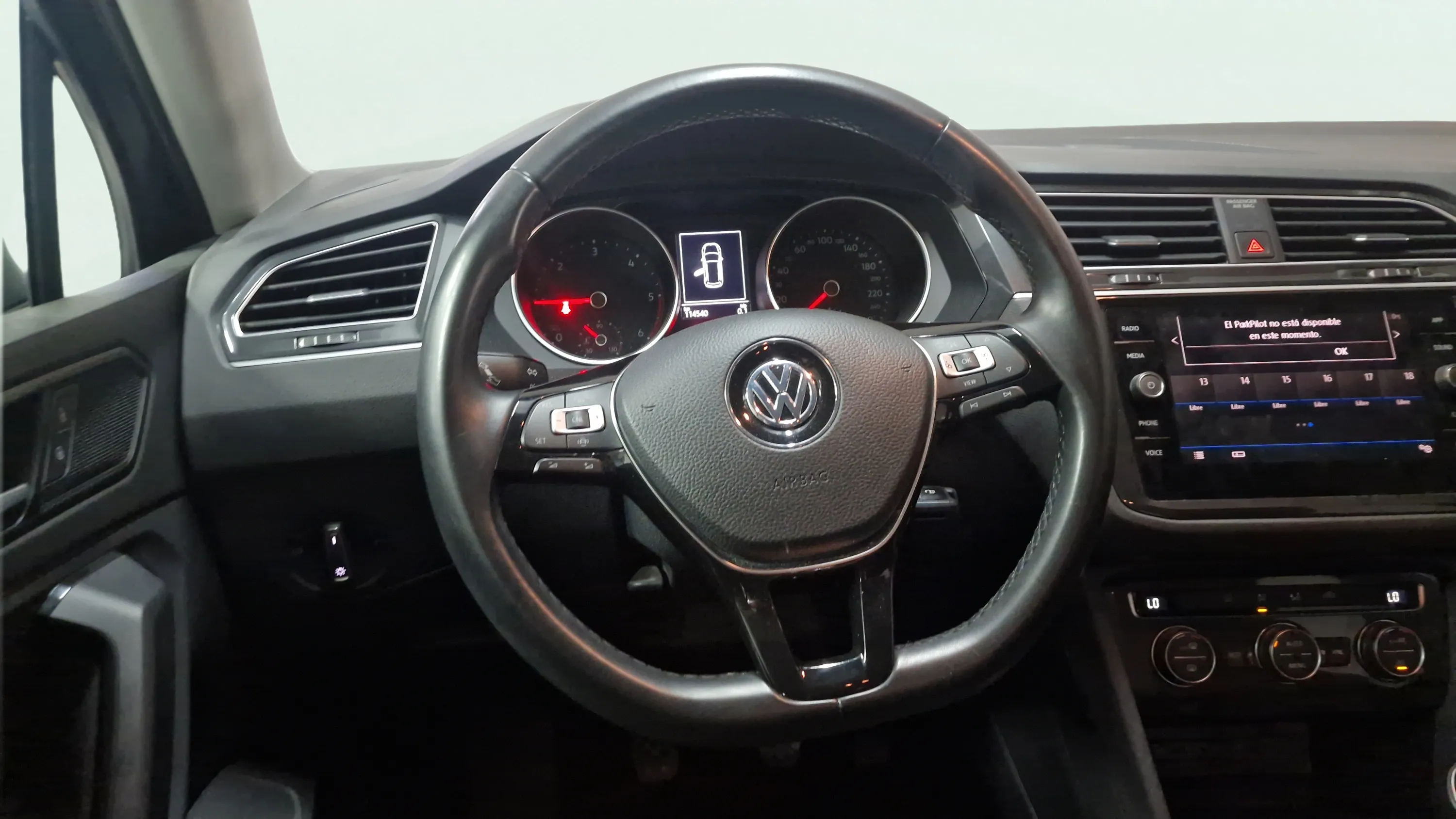 Volkswagen Tiguan Edition 2.0 TDI - foto 12