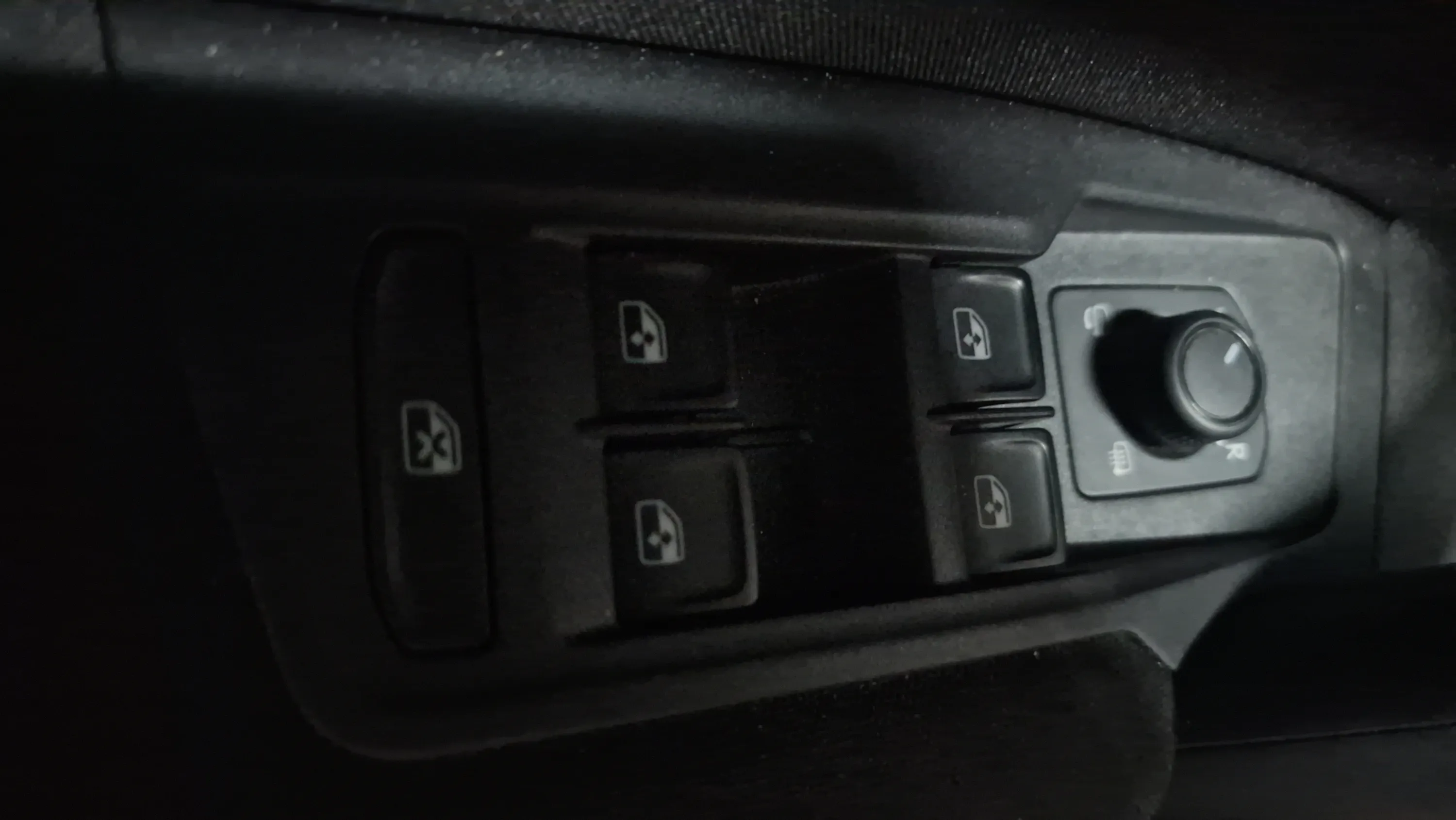 Volkswagen Tiguan Edition 2.0 TDI - foto 18