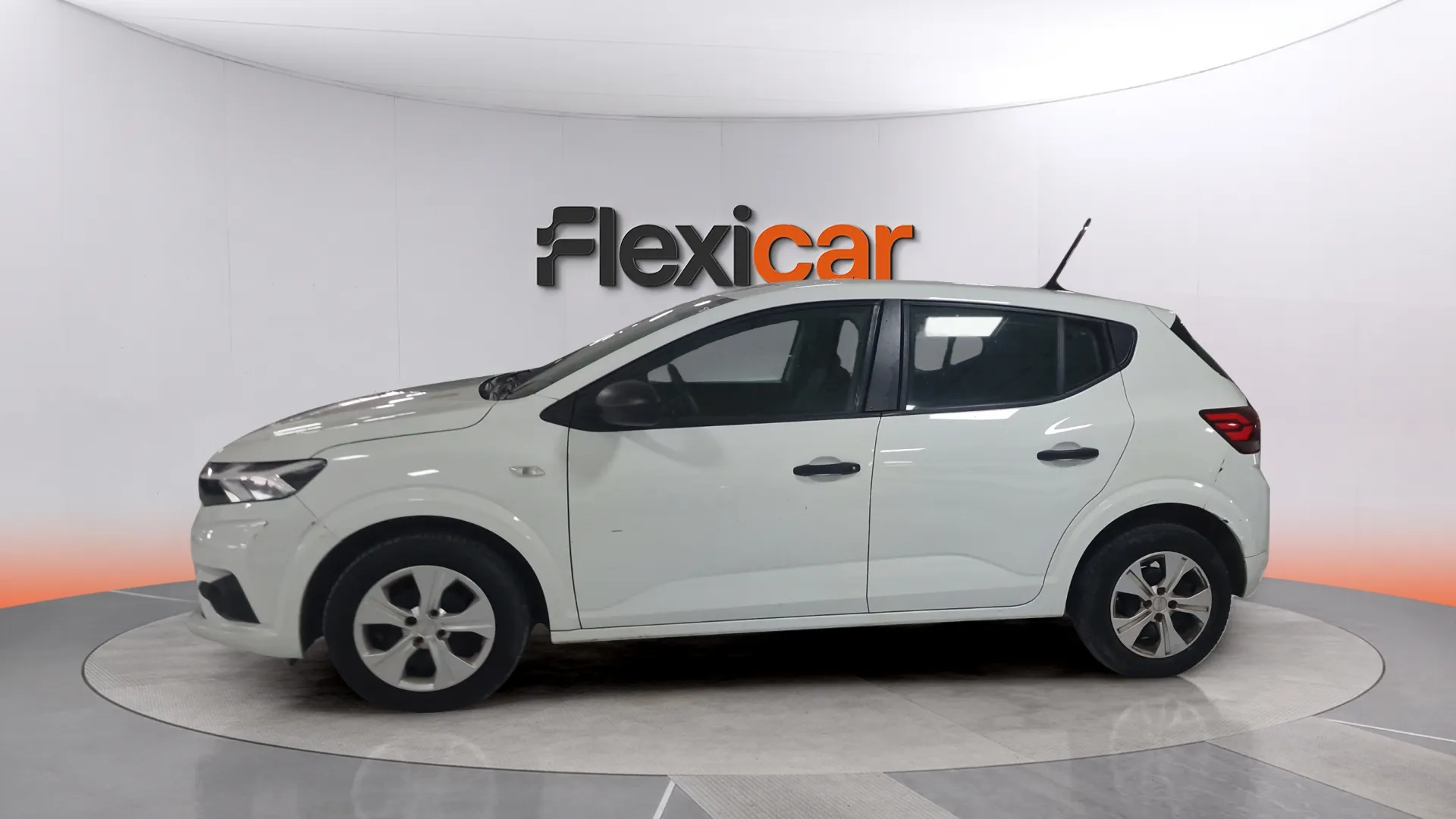 Dacia Sandero Expression TCe - foto 4