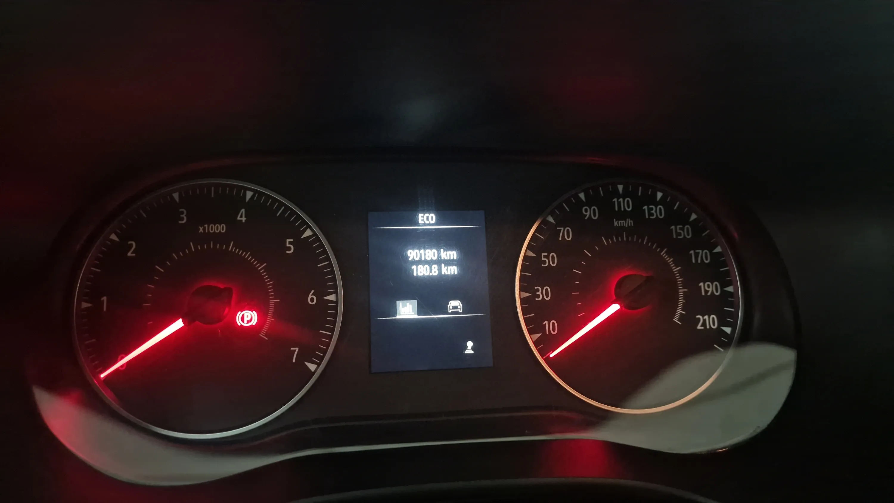 Dacia Sandero Expression TCe - foto 9