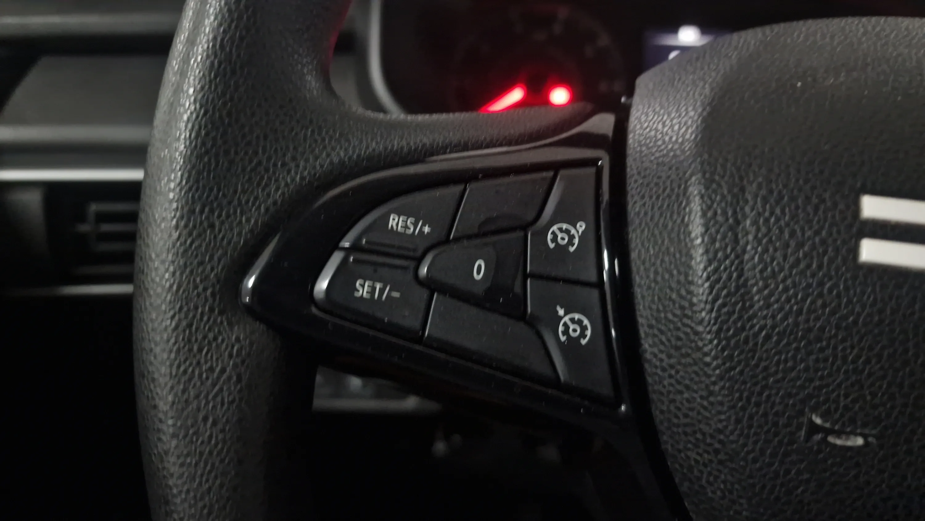 Dacia Sandero Expression TCe - foto 19