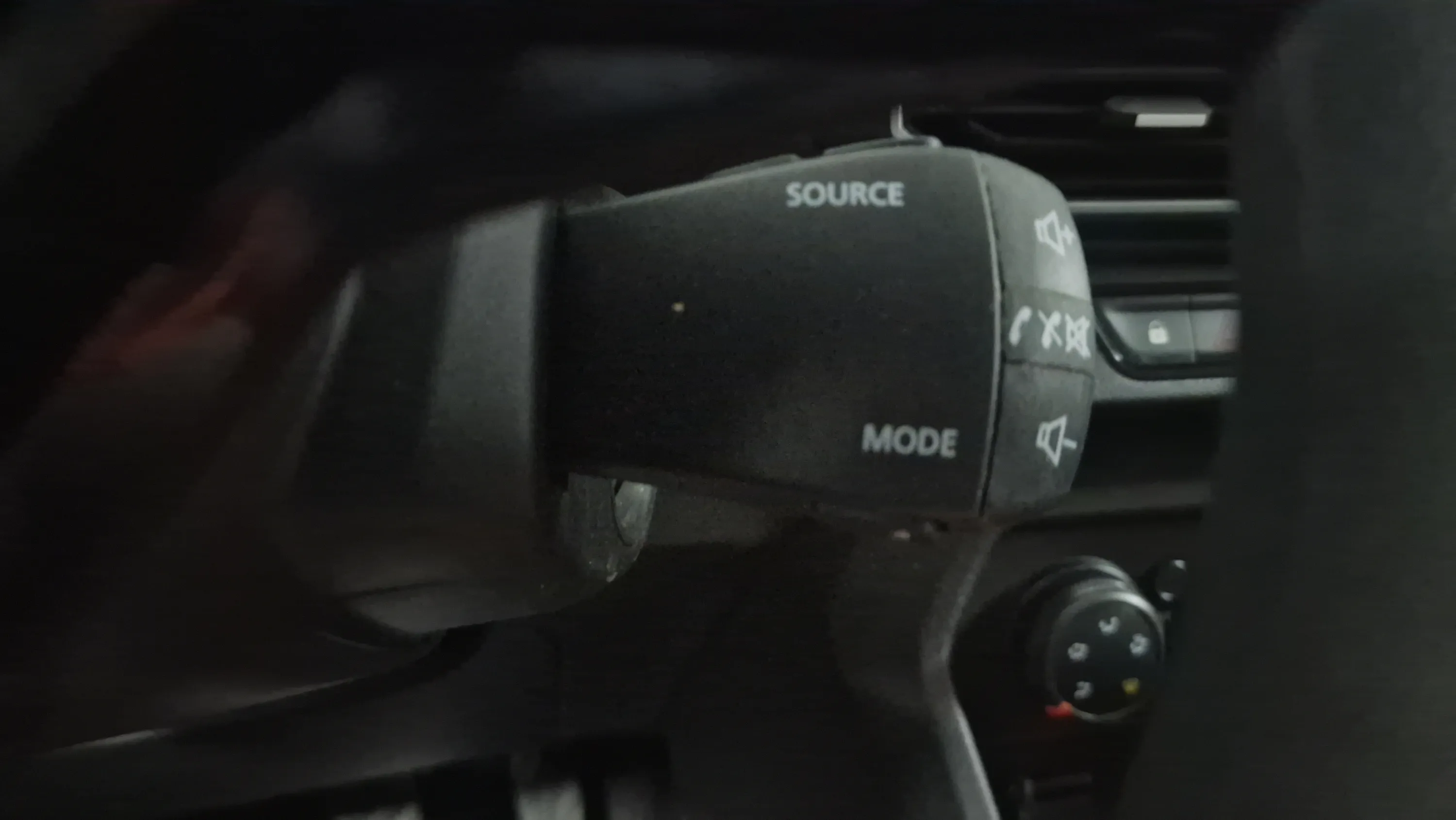 Dacia Sandero Expression TCe - foto 15
