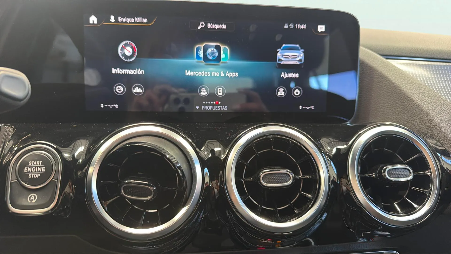 Mercedes-Benz GLA 200 D - foto 14