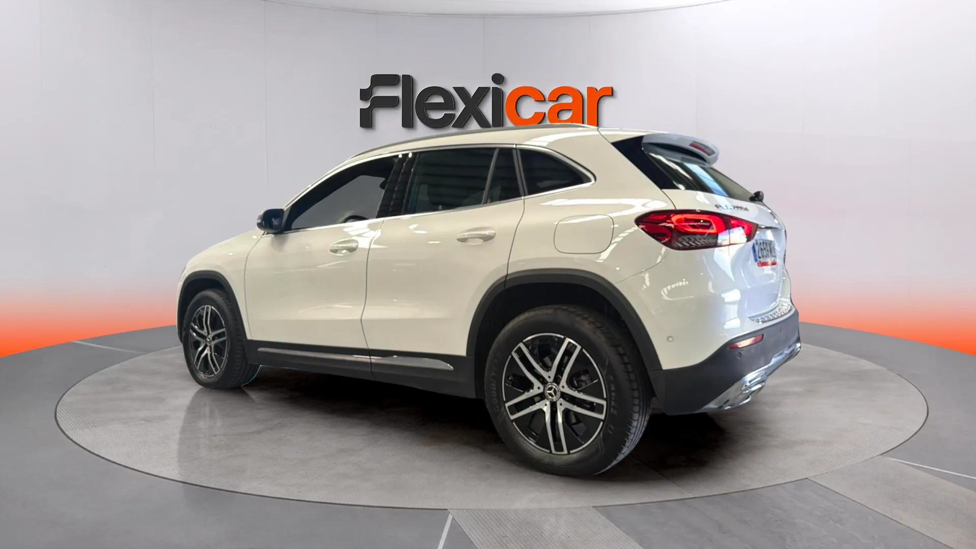 Mercedes-Benz GLA 200 D - foto 4