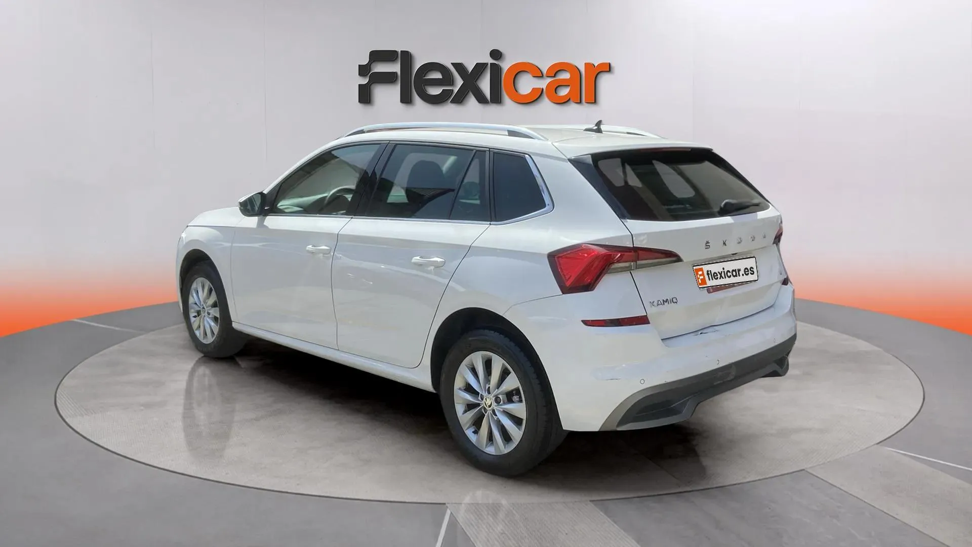 Škoda Kamiq 1.0 TSI DSG Ambition - foto 4