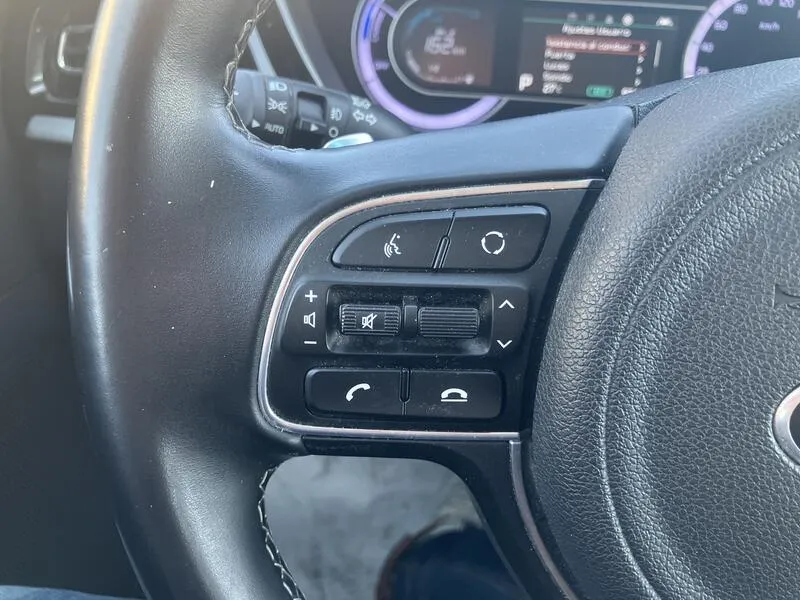Kia Niro 1.6 GDi Drive - foto 30