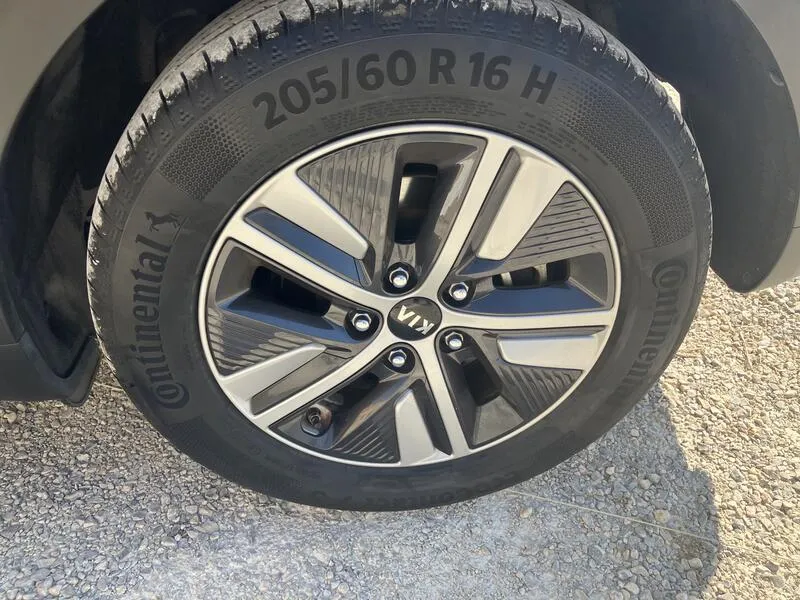 Kia Niro 1.6 GDi Drive - foto 14