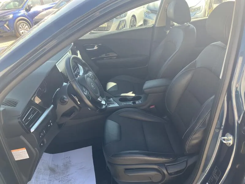 Kia Niro 1.6 GDi Drive - foto 26