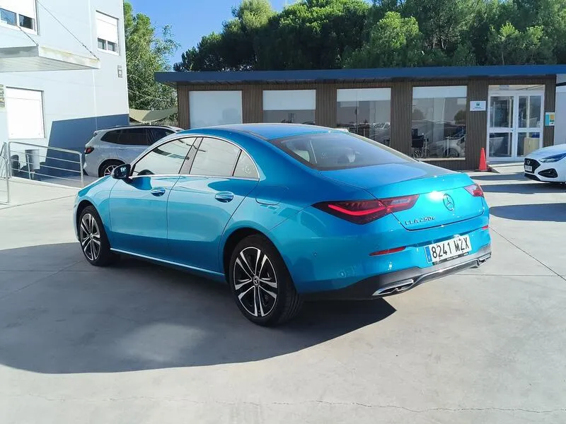 Mercedes-Benz Clase C 250e - foto 4