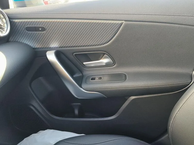 Mercedes-Benz Clase C 250e - foto 20