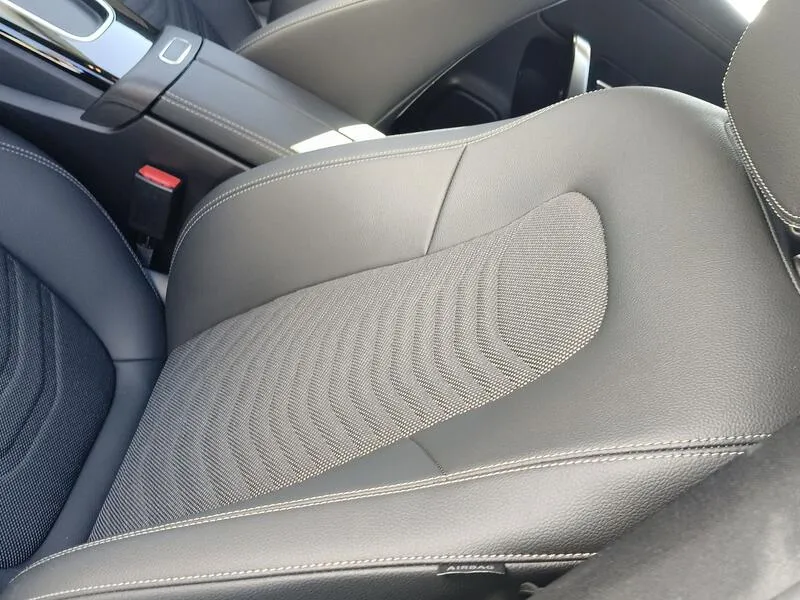 Mercedes-Benz Clase C 250e - foto 30