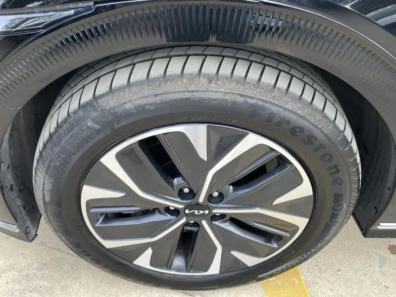 Kia EV6 Air 2WD - foto 19