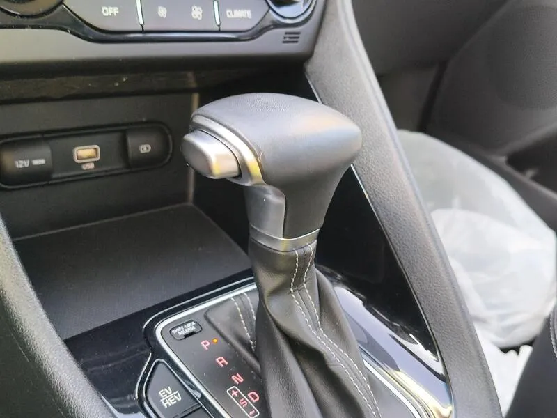 Kia Niro 1.6 GDi Drive - foto 15