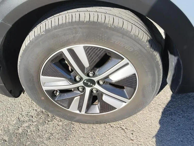 Kia Niro 1.6 GDi Drive - foto 47