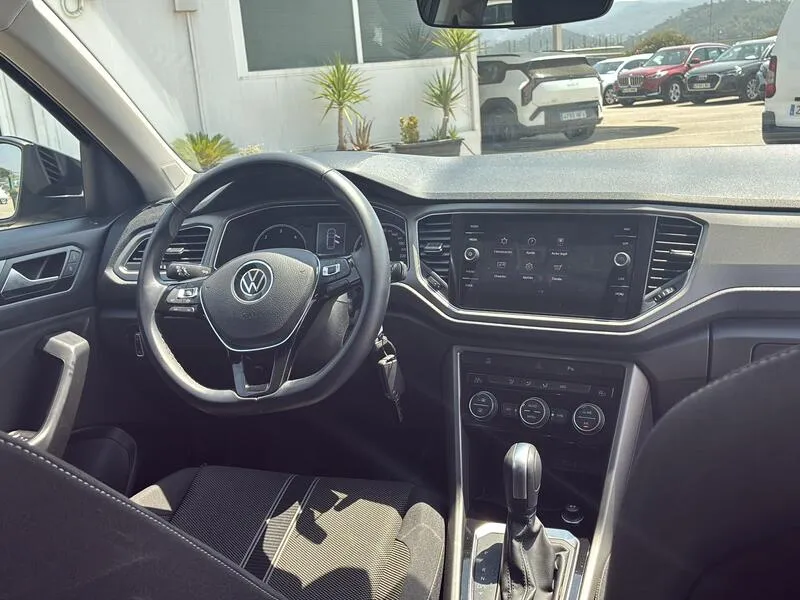 Volkswagen T-Roc 2.0 TDI Advance - foto 27