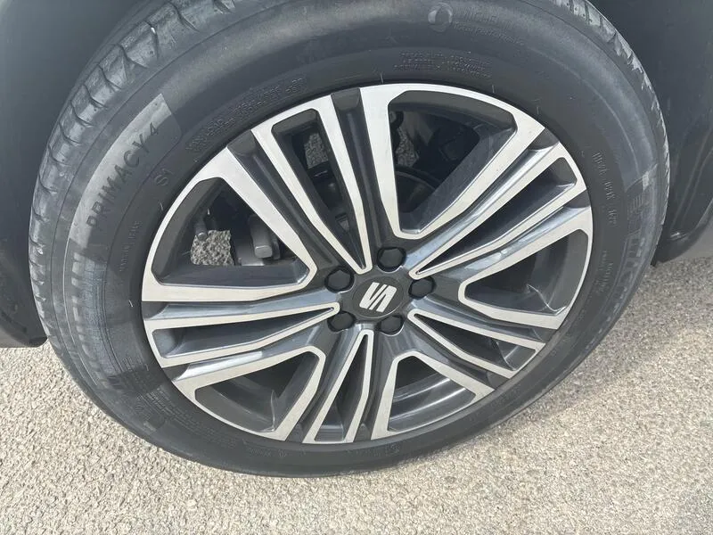 SEAT Arona 1.0 TSI Xperience Plus - foto 35