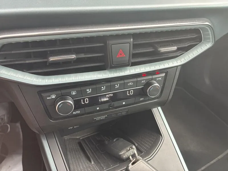 SEAT Arona 1.0 TSI Xperience Plus - foto 16