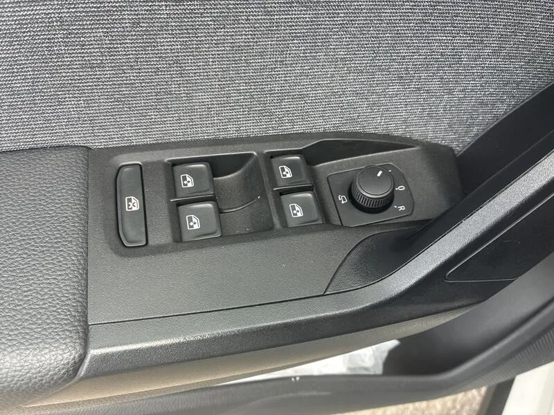 SEAT Arona 1.0 TSI Xperience Plus - foto 30