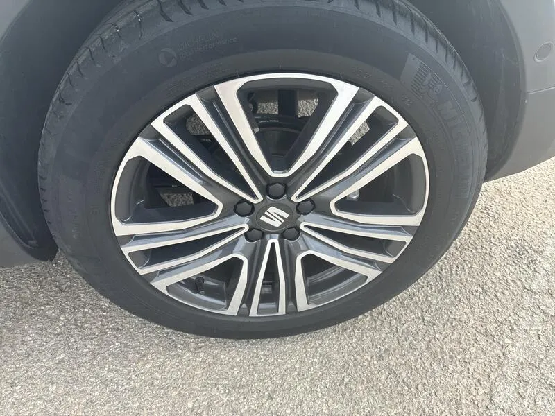 SEAT Arona 1.0 TSI Xperience Plus - foto 32