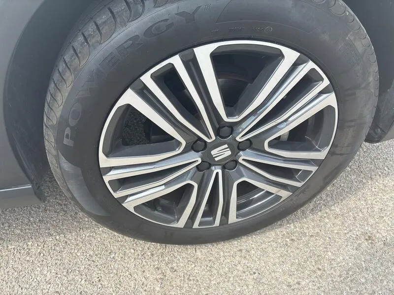 SEAT Arona 1.0 TSI Xperience Plus - foto 37