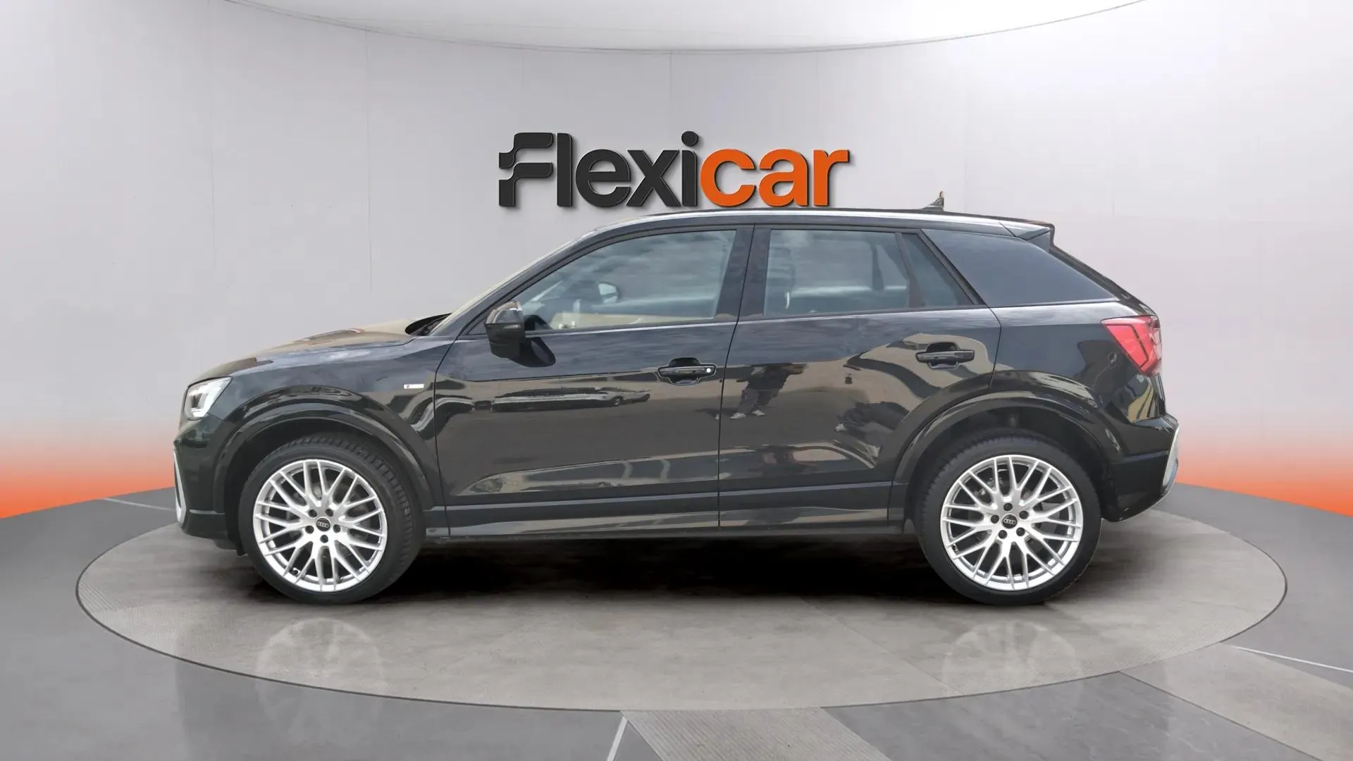 Audi Q2 S line 35 TDI S tronic - foto 3
