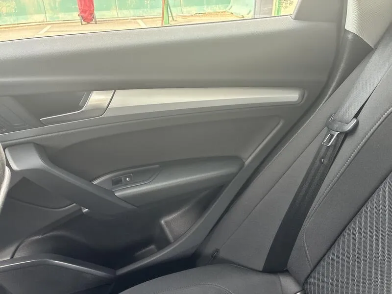 Audi Q5 2.0 TDI advanced - foto 24