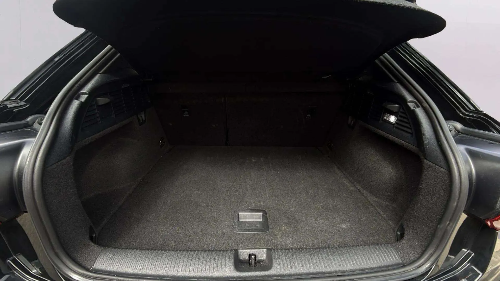 Audi Q2 S line 35 TDI S tronic - foto 12
