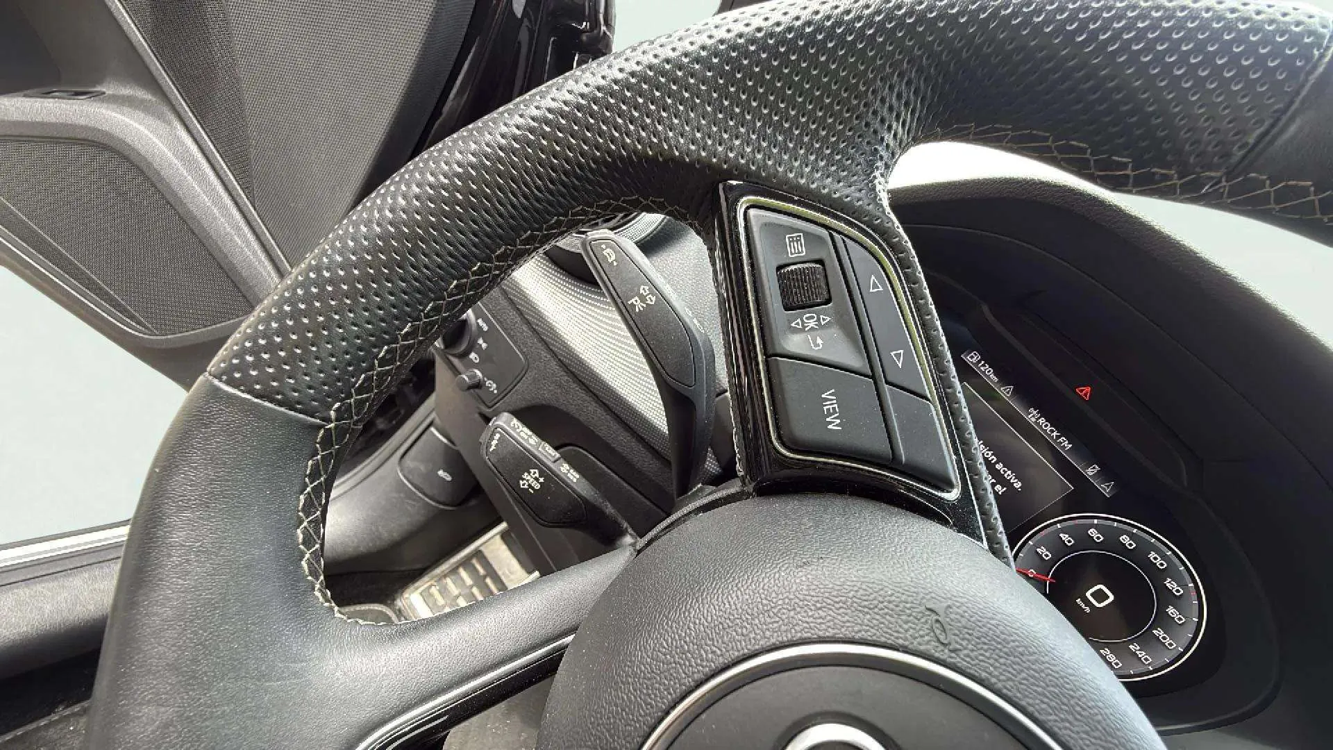 Audi Q2 S line 35 TDI S tronic - foto 16