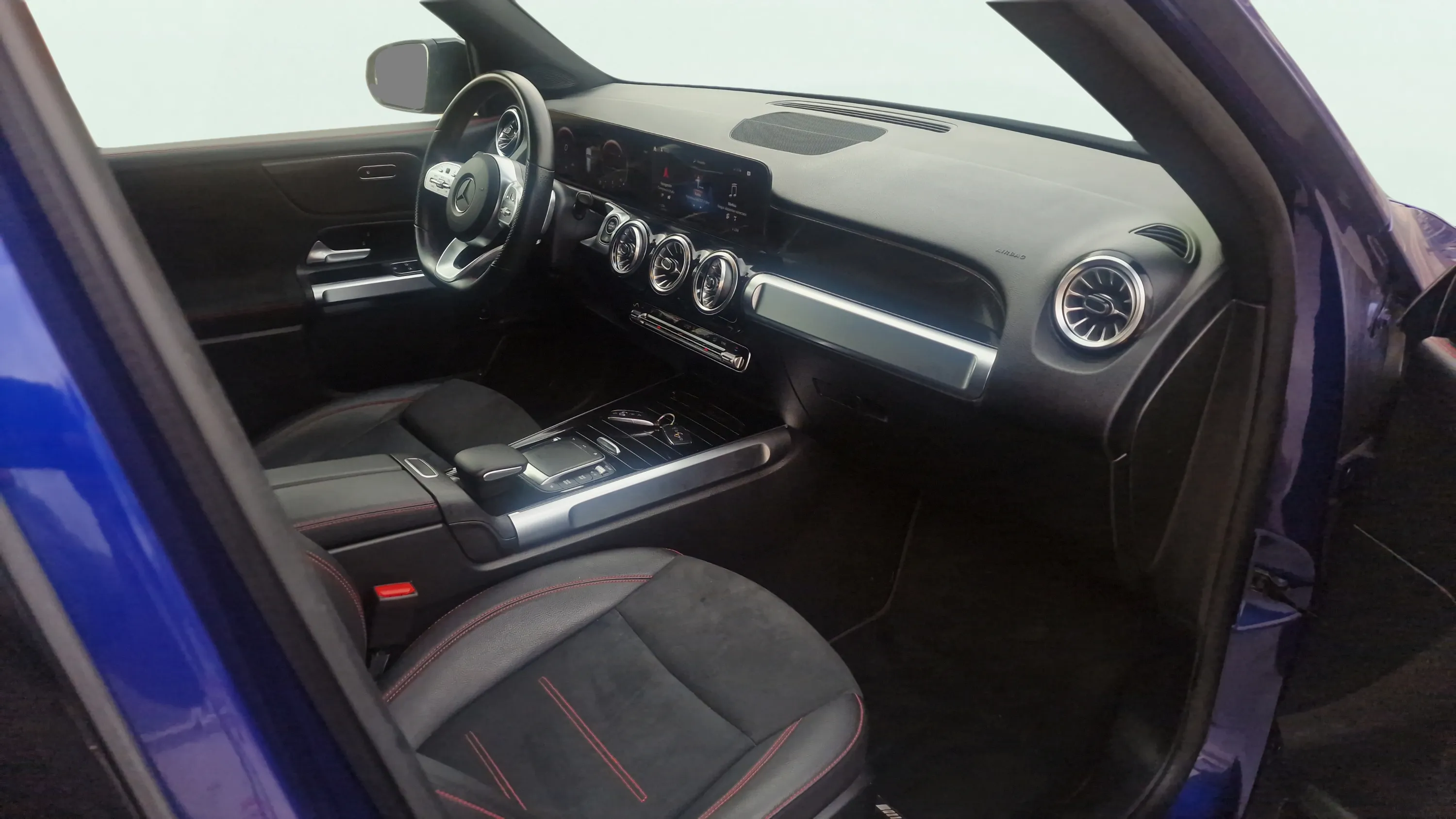 Mercedes-Benz GLB 2.0 GLB 200 D DCT - foto 21