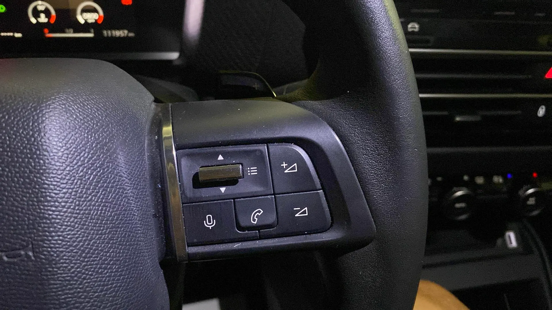 Citroën C4 BlueHDi 130 EAT8 Feel Pack - foto 16