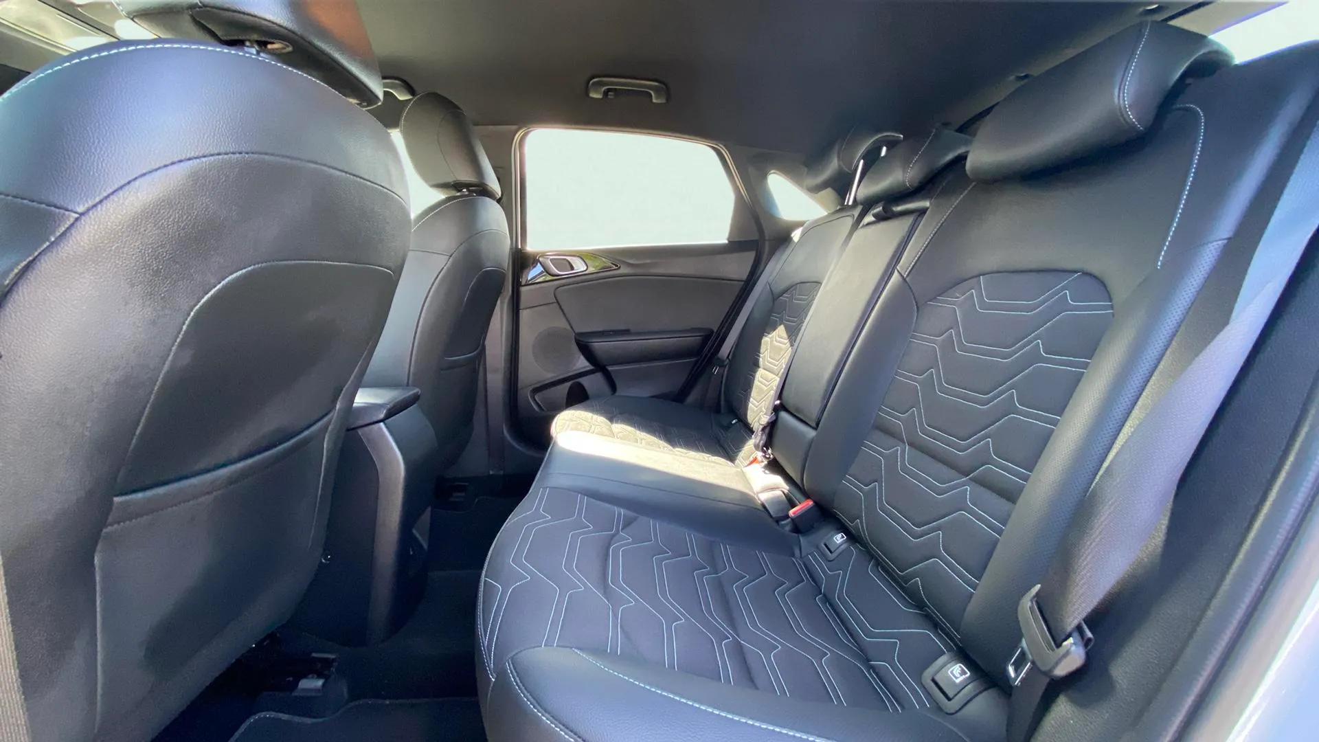 Kia Ceed 1.0 T-GDi Style Edition - foto 12