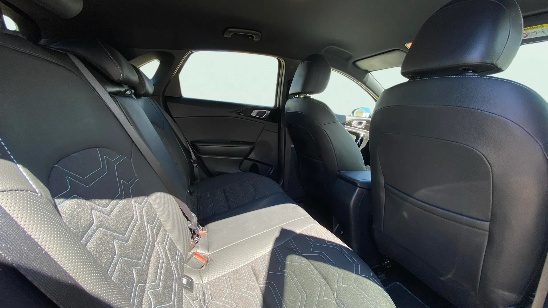 Kia Ceed 1.0 T-GDi Style Edition - foto 11