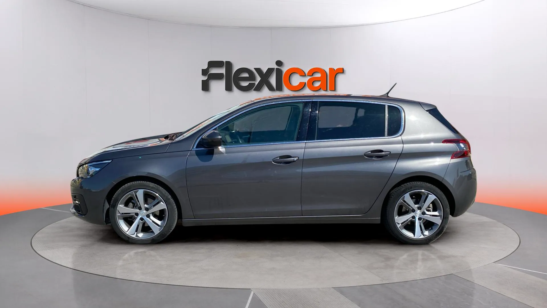 Peugeot 308 Allure PureTech 130 EAT8 - foto 4