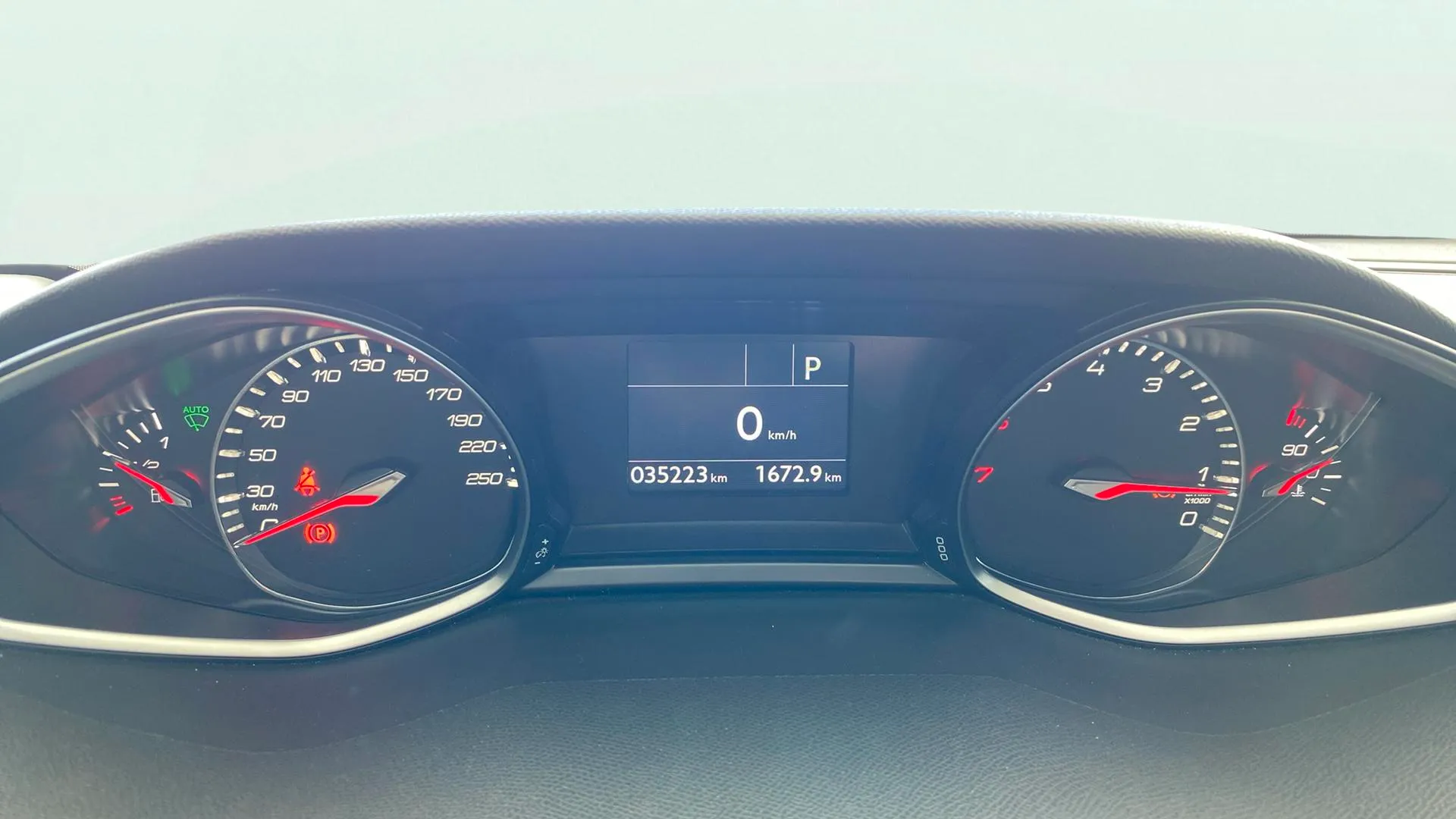 Peugeot 308 Allure PureTech 130 EAT8 - foto 15