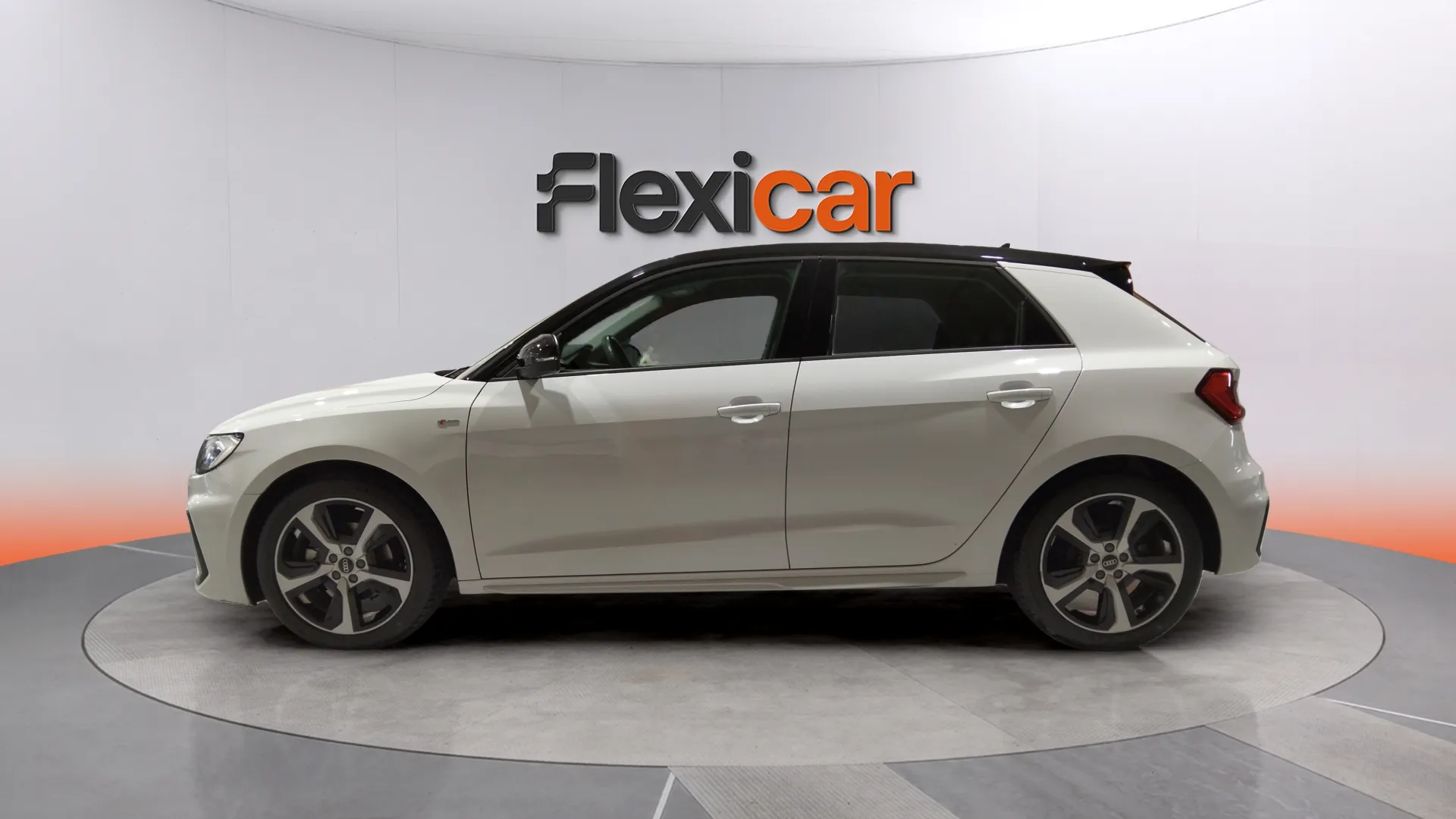 Audi A1 Sportback Adrenalin 30 TFSI - foto 4