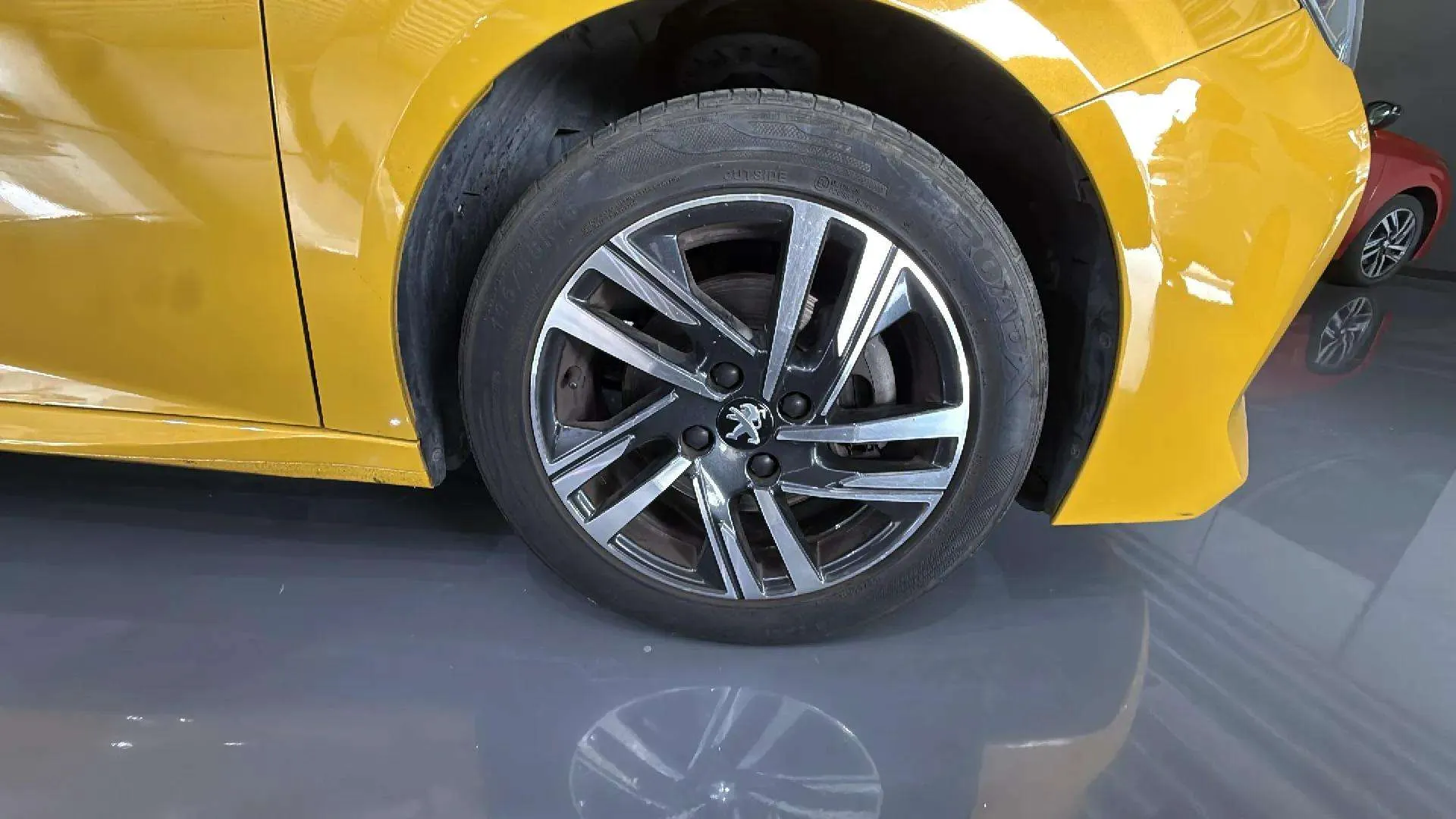 Peugeot 208 PureTech Allure Pack - foto 3