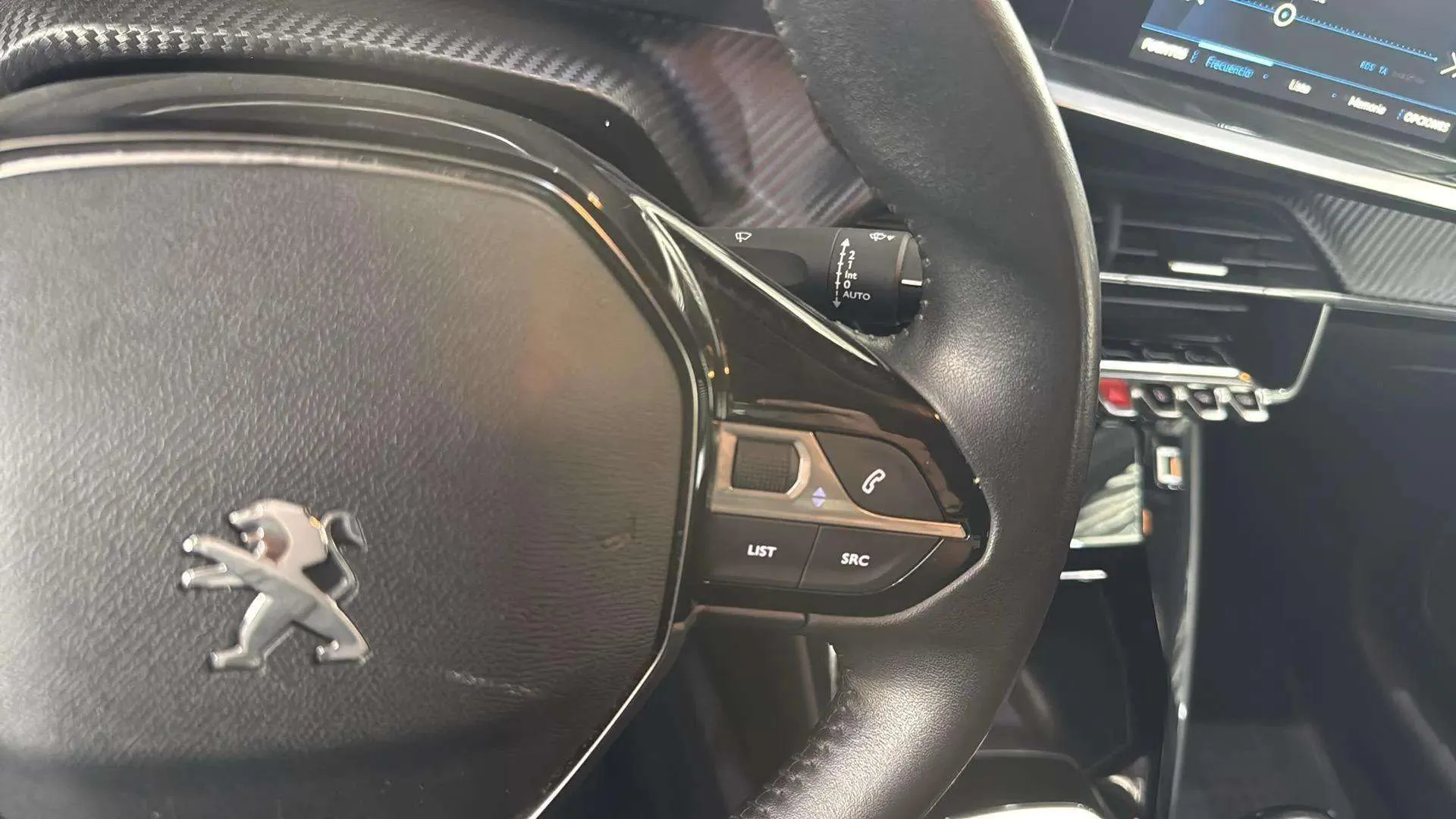 Peugeot 208 PureTech Allure Pack - foto 8