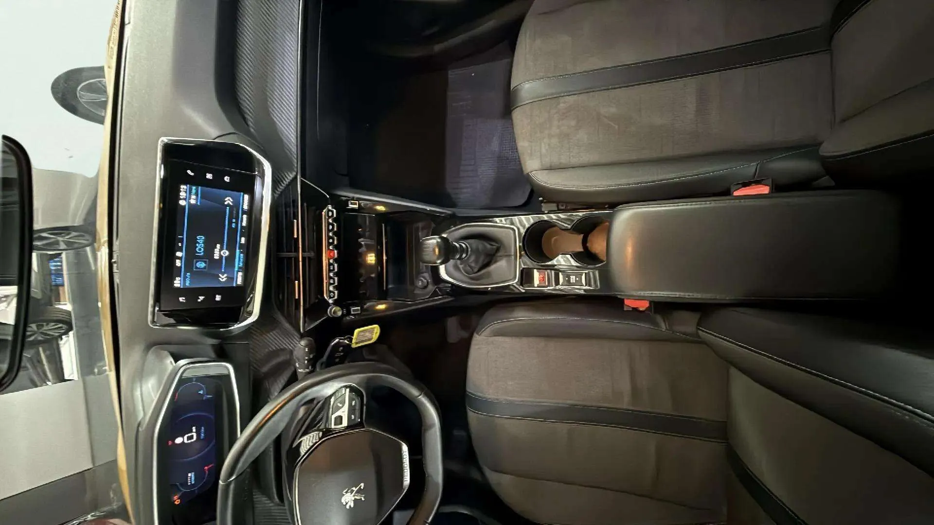 Peugeot 208 PureTech Allure Pack - foto 15