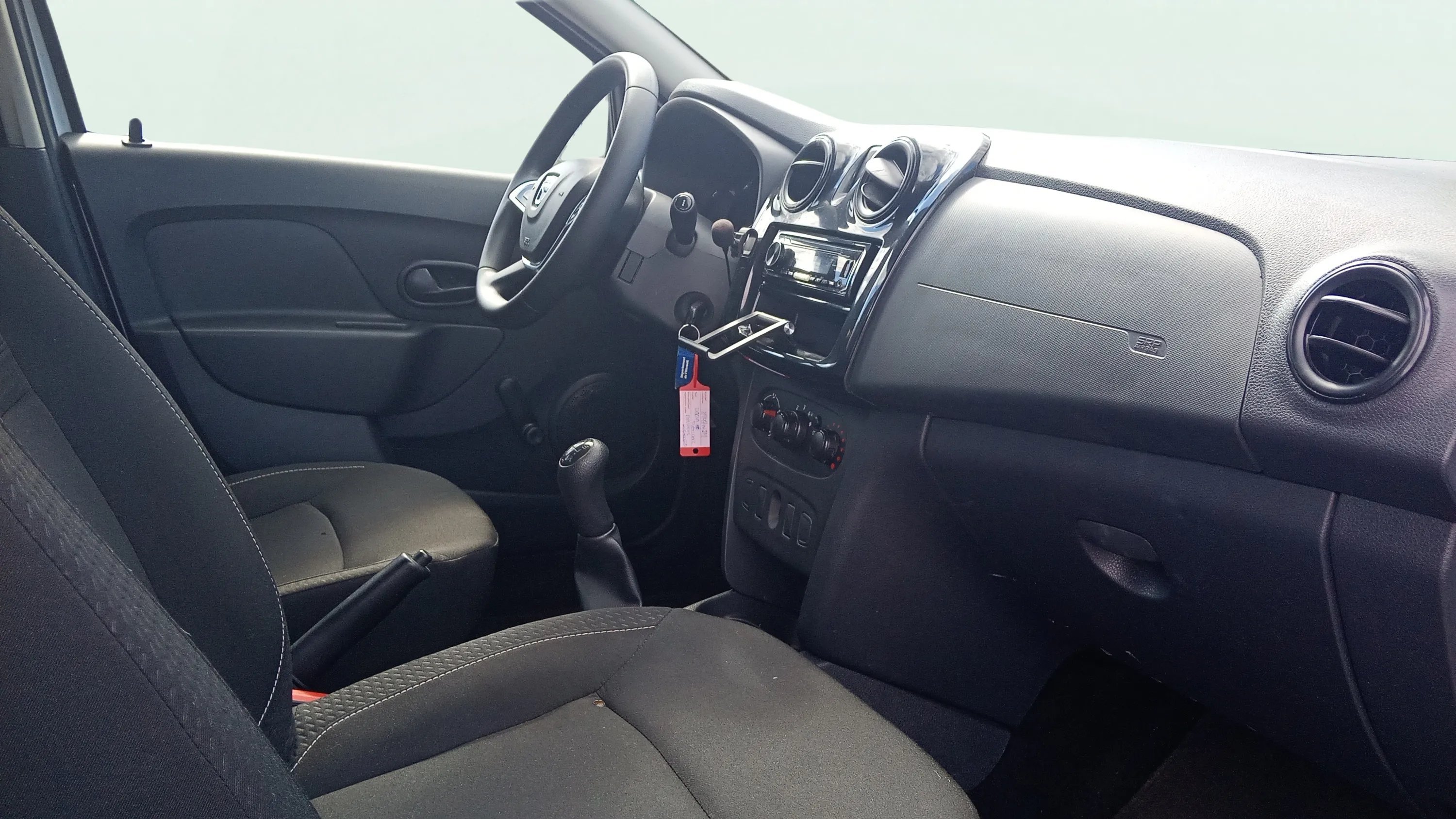 Dacia Sandero Access 1.0 - foto 13