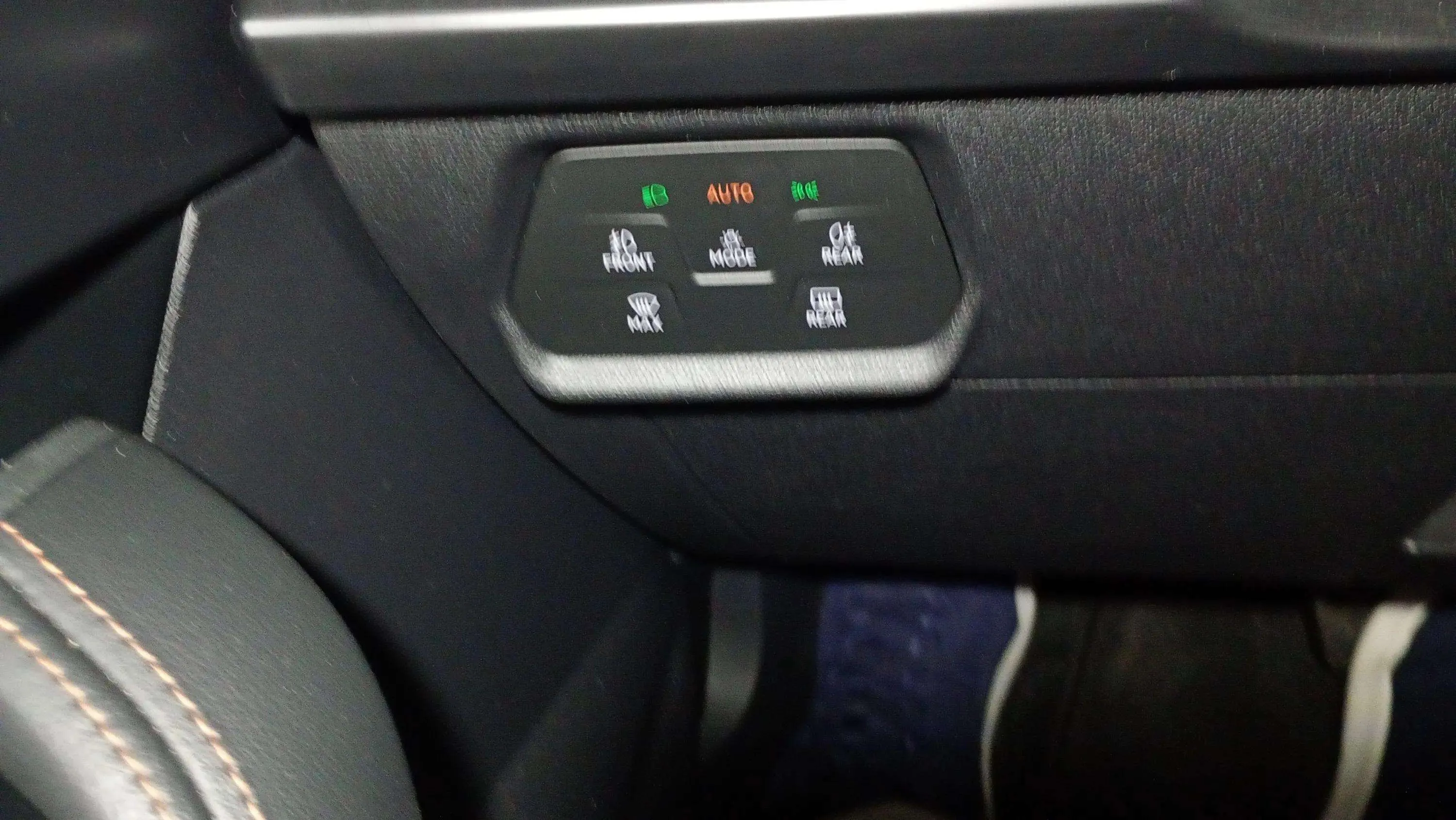 Cupra Formentor 1.4 e-Hybrid DSG - foto 12